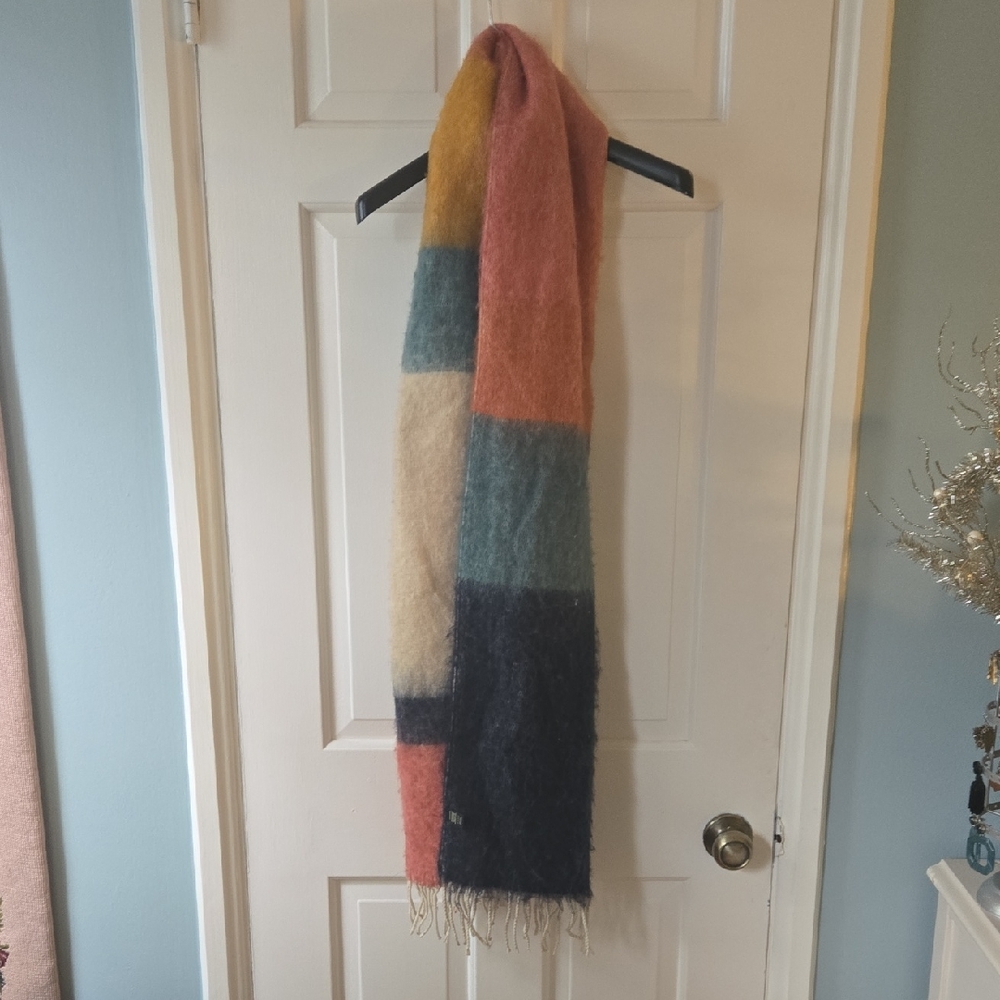Multicolor Colorblocked Warm Scarf